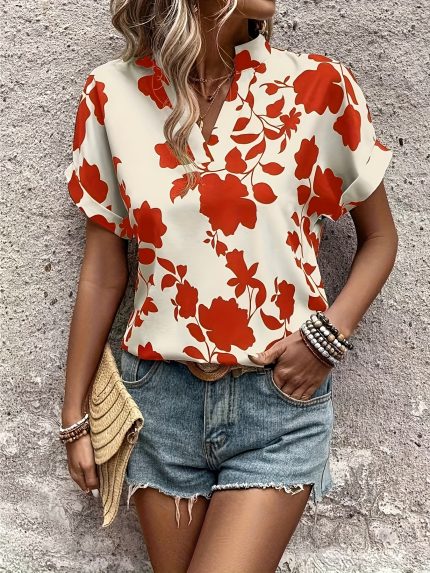 Women'S Floral Print V-Neck Short Sleeve T-Shirt - Casual Summer Top with Red & White Flower Design, Loose Fit, Medium Stretch, Perfect for Casual Attire, Floral Print Blouse