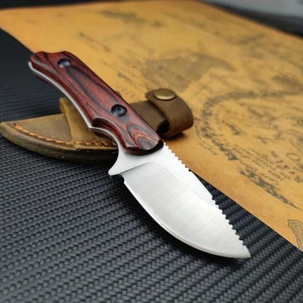 Canyon Hunter Full Tang Fixed Blade Horizontal Knife